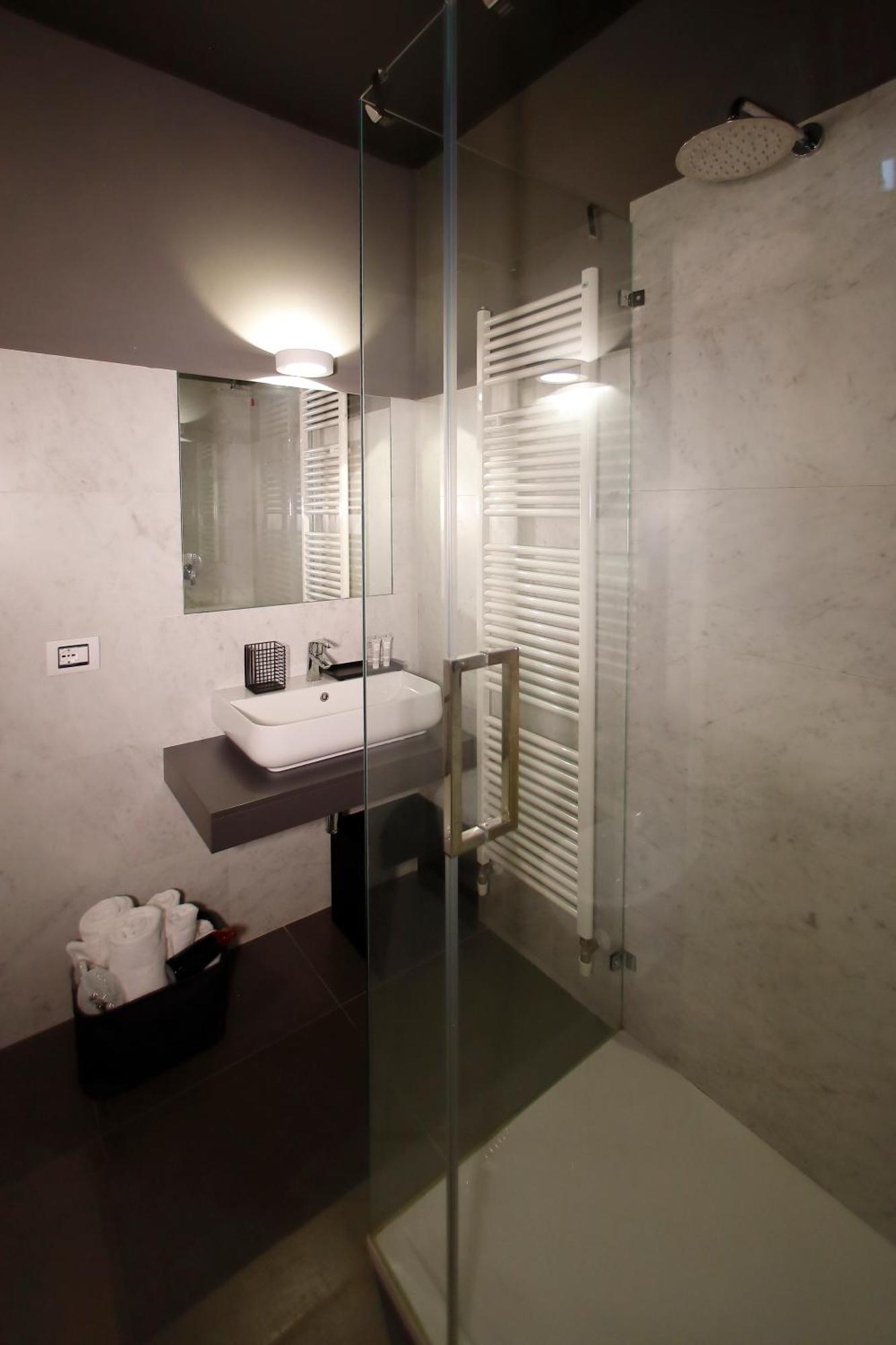 Extra Urbano - Lago Di Garda - Adults Only بونتي سول مينشيو المظهر الخارجي الصورة