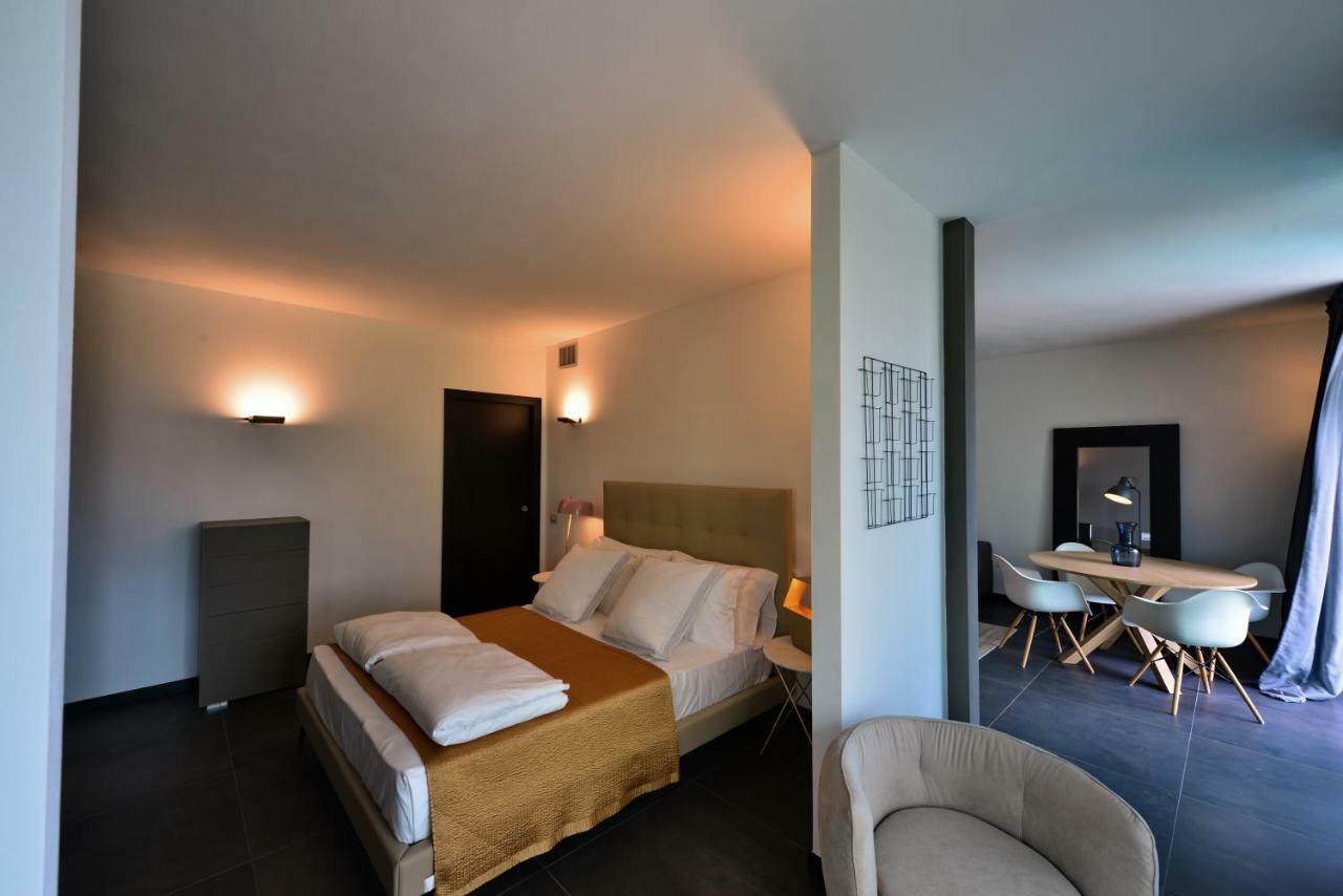 Extra Urbano - Lago Di Garda - Adults Only بونتي سول مينشيو المظهر الخارجي الصورة