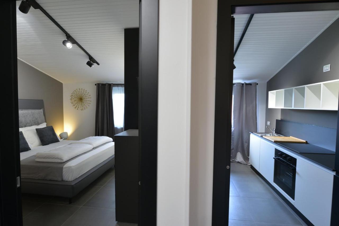 Extra Urbano - Lago Di Garda - Adults Only بونتي سول مينشيو المظهر الخارجي الصورة